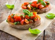 Resep Bruschetta: Camilan Lezat yang Mudah Dibuat