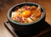 Resep Sundubu-jjigae: Nikmati Sensasi Pedas dan Hangat dari Korea