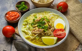 resep soto kuning lamongan