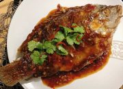 Resep Pla Rad Prik: Ikan Goreng Saus Pedas yang Menggugah Selera