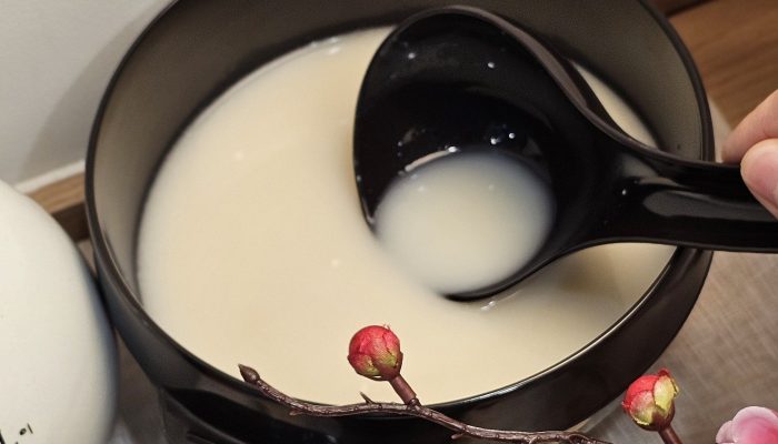 Resep Makgeolli: Minuman Fermentasi Khas Korea yang Segar